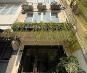 Nhà Lý Nam Đế 5 Tầng 10M Ra Phố Ô TÔ Đỗ Cửa 17.5 Tỷ Kinh Doanh Nét