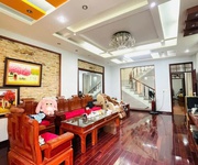 Bán nhà mặt phố lê đại hành - 4 tầng và giá 10,x tỷ, còn mới kinh daonh và ở tốt, gần ngã 4 lê quý