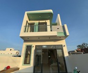 Bán nhà xây mới kiên cố 1 trệt 1 lầu, phong cách hiện đại, nhà mới 100 dọn vào ở ngay