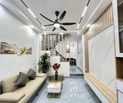 Nhà đẹp lô góc thạch bàn - sát aeon mall - 4 tầng ở ngay - chỉ 5.65 tỷ