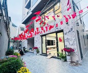 Nhỉnh 11 tỷ có căn nào ngon hơn 50m2 6t phố thạch bàn long biên, moring đỗ cửa