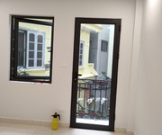 Bán gấp giá rẻ thịnh hào 20m, 4 tầng, mặt tiền 4.4m, 6.55 tỷ đống đa.