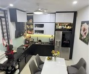 bán nhà phúc lợi 5 tầng 43m   sát chợ - dân trí an ninh chỉ - 7.3 tỷ