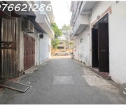 hơn 5 tỷ  bán nhà dân xây đức giang   32m    ô tô vào   2 thoáng trước sau-gần bình minh garden