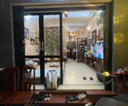 Nhà đẹp phố hoàng hoa thám 47m 5t giá 14 tỷ ngõ thông ngay gần đường ô tô