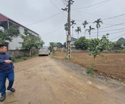 hơn 300 triệu   đất trung tâm ba hàng đồi, sổ riêng