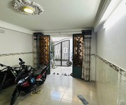 2 tầng   5 bước ra mặt tiền nguyễn văn quá   chỉ 5.x tỷ