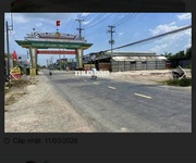 Bán đất mặt tiền đường dt833 giá 10,5tỷ còn thương lượng , 1862,92m2 962.9m2 đất thổ cư .