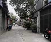 Giáp tên lửa, hẻm xe hơi thông, nhà mới 3 tầng 4m x 14,5m,gần aeon mall sát quận 6, nhỉnh nhẹ 6 tỷ.