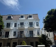 Chính chủ cần bán nhà phố sim city q9