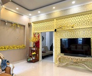 Bán nhanh nhà mặt tiền Trần Bình Trọng khu bàn cờ trung tâm Nha Trang DT: 70m2