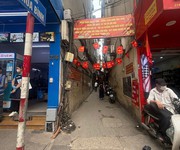 Bán nhà ngõ hòa bình 48m2.  6 tầng. mặt tiền 4.4m. giá 11.5 tỷ đống đa hà nội