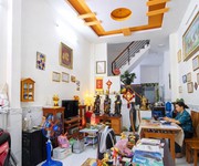 Giáp aeon tân phú   kề kênh tham lương   sẵn dòng tiền   2 tầng 98m  ngang 4.2m chỉ 8.x