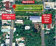 3 Bán đất 2 mặt tiền   vị trí đẹp gần chợ hoàng gia   tiềm năng đầu tư cao