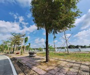 Lô góc 2 mặt tiền, kdc bộ công an, 15x22m, đối diện công viên