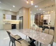 Bán nhà cao cấp nguyễn văn cừ   lô góc   thang máy   full nội thất