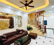 Pháo đài láng   nhà đẹp 5 tầng, 45m , mt 4m, ngõ rộng, ô tô cách 40m. giá: 11.9 tỷ