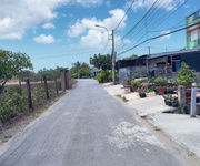 Cần bán 125m2 5x25 đất thổ cư mt đường nhựa xe tải tới đất
