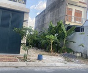 Diện tích  4,5x13.5m  sát QL13 - gần chung cư SPlus - sổ hồng riêng - giá chỉ 2.85 tỷ