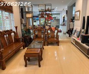 siêu phẩm biệt thự   việt hưng   200m    mt 11m   gara   sân vườn   56 tỷ