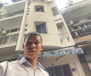 Bán nhà lô góc 2 mặt tiền, gần phố hào nam, đống đa, 30m2 5 tầng, 4,5m hơn 10 tỷ, oto đỗ cửa, đa