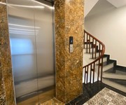 Mặt phố ngọc trì   47m    7 tầng thang máy   ô tô vào nhà  13.2 tỷ