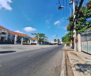 Nền đất đường 16m, cạnh lê văn lương, 5x19m, 7.2 tỷ, sổ riêng, xây tự do