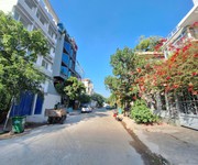 2 Đất kdc làng đại học, 10x25m, 20 tỷ, xây dựng 7 tầng