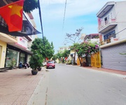 Bán đất mặt đường trại lẻ - 81m - mặt tiền 4.5m - vỉa hè 5m - hàng hiếm