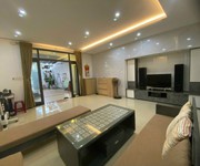 Bán khách sạn đồng khởi 200m2 20 phòng giá 14.5 tỷ đối diện bến xe đà nẵng