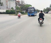 Gia đình nhượng lại thửa đất 156m2 gần đại học quốc gia hà nội giá cực tốt  cần bán 156m2 nở hậu