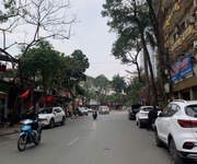 Đất vàng cầu giấy - nở hậu - ngõ trước nhà 3m - chủ tặng gpxd - xây ccmn thì hốt bạc