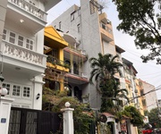 Bán nhà ngọc khánh, ô tô đỗ cửa, 68m2, 5 tầng thang máy, chỉ 24 tỷ