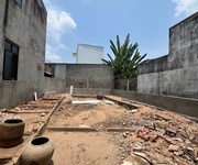 Bán nhà cấp 4 diện tích rộng thích hợp xây căn hộ chdv hoặc làm biệt thự vườn. zía quá mềm chỉ có