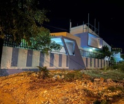 Bán biệt thự sân vườn 332m    26 nguyễn thị minh khai, phan rang