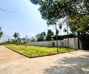 Bán lô đất hoà tiến 120m2 sát vách biệt thự ven sông mát mẻ
