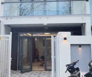 Bán nhà mặt tiền đường 13m vạn hoà - kề chợ đầm   biển nha trang - ngang 5.15m sổ hoàn công