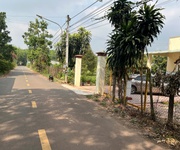 Cần bán nhà và đất lô góc 2 mặt tiền   diện tích lớn, giá tốt tại bến tượng, bến cát, tp hcm.