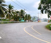 Cần bán 1200m2 đất thổ cư mt đường lương ngang