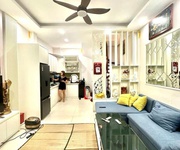 Bán nhà đội cấn 30m 5 tầng mặt tiền 4m 9,5ty