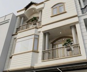 Chi 6.x tỷ- nhà 4 tầng- gần hoàng quốc việt- gần phú mý hưng- hxh 5m- dt 6 x 10 - 2 lầu- 4pn- hoàn