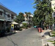 Bán  nhà mặt tiền  đường số 47   tân quy 13.9 tỷ