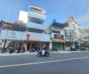 Bán nhà mặt tiền ngô đức kế khu phố hàn 102m2 giá 20ty, lh e Trinh