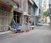 Bán nhà ngõ 560 nguyễn văn cừ 40m x 6t gara thang máy, oto tránh kinh doanh được.