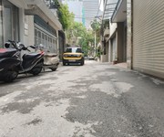 Cần bán nhà riêng chính chủ 8 tầng thang máy DT 70m phố Đặng Văn Ngữ oto đỗ cửa