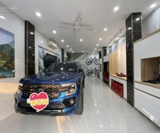 Mặt tiền vừa kd vừa khai thác chdv - 7 tầng - 6x19m