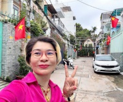 Bán nhà 2 tầng ngay khu biệt thự đ. cách mạng tháng 8, quận 3 - ngang đẹp 4,4m 19m - chỉ 16,5t lh