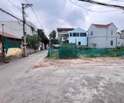 Cần bán lô góc 58,3m2 đất mặt đường Lê Xá, Bát Tràng. Đường thông ô tô 7 chỗ, ngay cạnh Công Viên