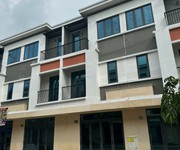 Chủ thầu gặp vấn đề bán gấp