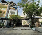 Khu bình lợi - tuyệt chủng - lô 5 20 - 10 bước ra công viên - khu xây 5 tầng đồng bộ cực đẹp - chỉ